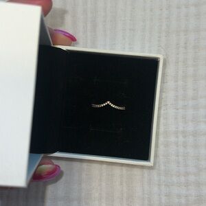 [ Pandora Sparkling Wishbone Ring ]